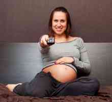 Бременна в телевизора, за да имате бебе, изложени на риск, склонни към затлъстяване