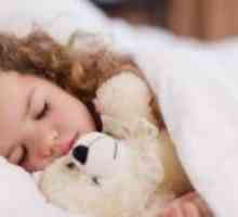 Как да се сложи децата да спят през деня