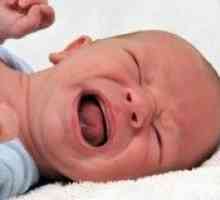 Защо крещи новородено?