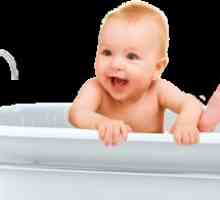 Първото къпане на новороденото - прости правила за неопитни родители