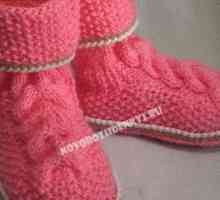 Топлите обувки, игли за плетене на дете 1 година и по-стари