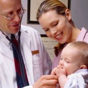 Какво е кърмене на новородено?