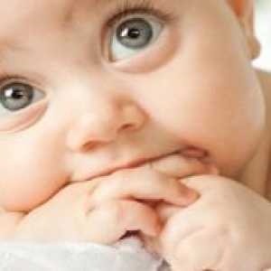 Хълцането при новородени след хранене - нормално или признак на заболяване?
