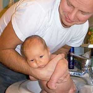 Как да запазим новороденото в podmyvanii
