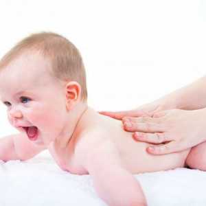 Как да направим масаж на новороденото