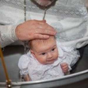 Кога трябва да кръсти новороденото? Кои са нещата, които трябва да купуват преди кръщението?