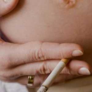 Защо бременни жени не се пуши?