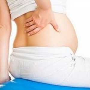 Защо бременност болки в ребрата?