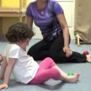 Помощ упражнения терапия при лечението на плоски стъпала при деца