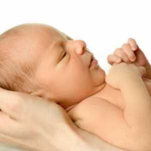 Причината за суха кожа при новородени