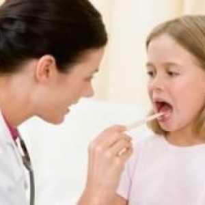 Симптомите на ларингит при децата